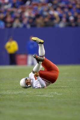 15 Dec 2001 : Bill Gramatica of the Arizona Cardinals injures himself while celebrating a field goal against the New York Giants during the game at the Meadowlands in East Rutherford, New Jersey. The Giants won 17-13. DIGITAL IMAGE. Mandatory Credit : Jam