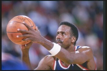 1992:  Rolando Blackman of the New York Knicks tries to shoot the ball during a game against the Denver Nuggets at the McNichols Sports Arena in Denver, Colorado.   Mandatory Credit: Tim de Frisco  /Allsport
