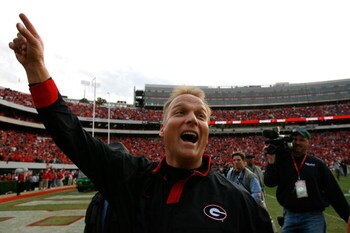 ATHENS, GA - NOVEMBER 17:  Head coach Mark Richt of the Georgia Bulldogs acknowledges the fans after defeating the Kentucky Wildcats 24-13 at Sanford Stadium on November 17, 2007 in Athens, Georgia.  (Photo by Kevin C. Cox/Getty Images)