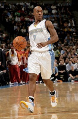 DENVER - DECEMBER 19:  Chauncey Billups #7 of the Denver Nuggets controls the ball against the Cleveland Cavaliers at the Pepsi Center on December 19, 2008 in Denver, Colorado.The Cavaliers defeated the Nuggets 105-88.  (Photo by Doug Pensinger/Getty Imag