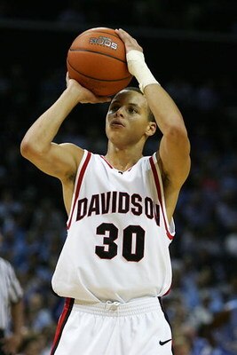 CHARLOTTE - NOVEMBER 14:  Stephen Curry #30 of the Charlotte Bobcats prepares to put up a shot during the college basketball game against North Carolina Tar at the Charlotte Bobcats Arena on November 14, 2007 in Charlotte, North Carolina. (Photo by Street