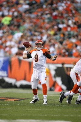 CINCINNATI - AUGUST 17:  Carson Palmer #9 of the Cincinnati Bengals passes the ball during the NFL game against the Detroit Lions at Paul Brown Stadium on August 17, 2008 in Cincinnati, Ohio.  (Photo by Andy Lyons/Getty Images)