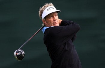 LA JOLLA, CA - FEBRUARY 06:  Stuart Appleby of Australia hits a tee shot on the seventh hole during the second round of the Buick Invitational at the Torrey Pines Golf Course on February 6, 2009 in La Jolla, California.  (Photo by Scott Halleran/Getty Ima