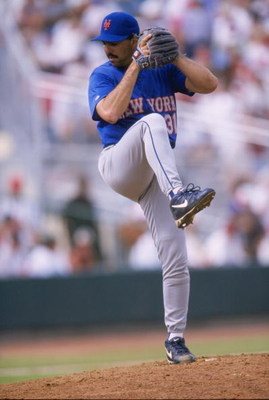 8 Mar 1998:  Pitcher John Franco of the New York Mets in action during a spring training game against the St. Louis Cardinals at the Roger Dean Stadium in Jupiter, Florida. The Mets defeated the Cardinals 5-4. Mandatory Credit: Stephen Dunn  /Allsport