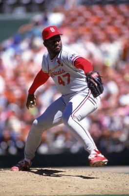 SAN DIEGO - 1990:  Lee Smith #47 of the St. Louis Cardinals pitches against the San Diego Padres during the 1990 season at Jack Murphy Stadium in San Diego, California.  (Photo by Stephen Dunn/Getty Images)
