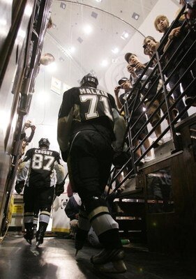 PITTSBURGH - MAY 04: Sidney Crosby #87 and Evgeni Malkin #71 of the Pittsburgh Penguins head out for warmups prior to their game against the New York Rangers in game five of the Eastern Conference Semifinals of the 2008 NHL Stanley Cup Playoffs on May 4, 