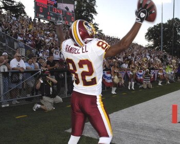 CANTON, OH - AUGUST 3: Wide receiver Antwaan Randle El #82 of the Washington Redskins celebrates a catch against the Indianapolis Colts in the Pro Football Hall of Fame Game at Fawcett Stadium on August 3, 2008 in Canton, Ohio.   (Photo by Al Messerschmid