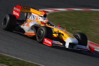 BARCELONA, SPAIN - MARCH 12:  Fernando Alonso of Spain and team Renault in action during formula one testing at the Circuit de Catalunya on March 12, 2009 in Barcelona, Spain.  (Photo by Mark Thompson/Getty Images)