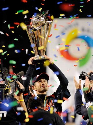 LOS ANGELES, CA - MARCH 23:  Ichiro Suzuki #51 of Japan holds up the championship trophy after defeating Korea during the finals of the 2009 World Baseball Classic on March 23, 2009 at Dodger Stadium in Los Angeles, California. Japan won 5-3 in 10 innings