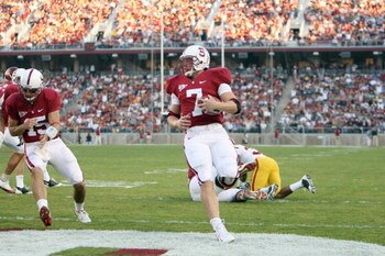 STANFORD - NOVEMBER 15:  Toby Gerhart #7 of the Stanford Cardinals runs the ball during the game against the USC Trojans at Stanford Stadium on November 15, 2008 in Stanford, California. (Photo by: Jed Jacobsohn/Getty Images)