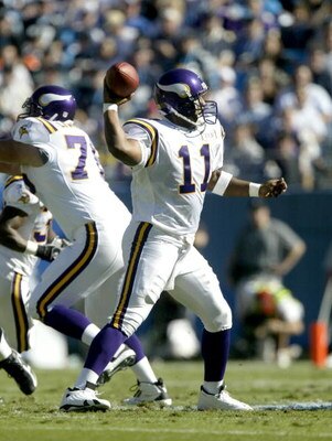 CHARLOTTE, NC - OCTOBER 30:  Daunte Culpepper #11 of the Minnesota Vikings throws the ball before injuring his knee against the Carolina Panthers on October 30, 2005 at Bank of America Stadium in Charlotte, North Carolina.  (Photo by Craig Jones/Getty Ima