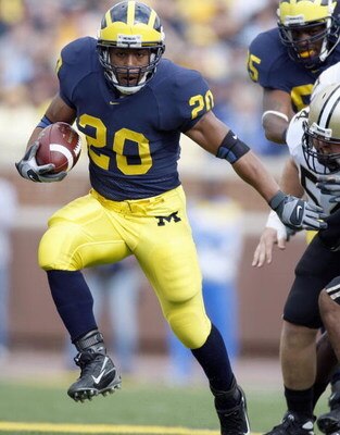 ANN ARBOR, MI - OCTOBER 13: Mike Hart #20 of the Michigan Wolverines carries the ball during the game against the Purdue Boilermakers on October 13, 2007 at Michigan Stadium in Ann Arbor, Michigan. (Photo By Gregory Shamus/Getty Images)  