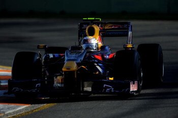 MELBOURNE, AUSTRALIA - MARCH 29:  Sebastian Vettel of Germany and Red Bull Racing drives during the Australian Formula One Grand Prix at the Albert Park Circuit on March 29, 2009 in Melbourne, Australia.  (Photo by Robert Cianflone/Getty Images)