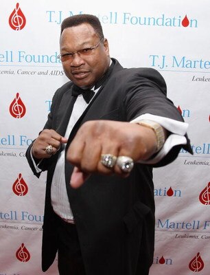 NEW YORK - OCTOBER 23:  Former heavyweight champ Larry Holmes arrives at The 32nd Annual T.J. Martell Foundation Gala at The New York Hilton October 23, 2007 in New York City.  (Photo by Stephen Lovekin/Getty Images)