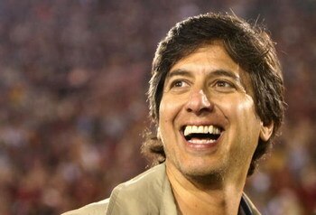 LOS ANGELES, CA - NOVEMBER 29:  Actor Ray Romano attends the game between the USC Trojans and the Notre Dame Fighting Irish at Los Angeles Memorial Coliseum on November 29, 2008 in Los Angeles, California. The Trojans defeated the Fighting Irish 38-3.  (P