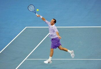 BRISBANE, AUSTRALIA - JANUARY 11:  Radek Stepanek of the Czech Republic returns a shot to Fernando Verdasco of Spain during the men's singles final on day eight of the Brisbane International 2009 at the Queensland Tennis Centre on January 11, 2009 in Bris