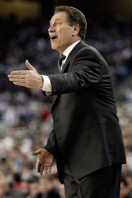 DETROIT - APRIL 06:  Head coach Tom Izzo of the Michigan State Spartans reacts as he coaches against the North Carolina Tar Heels during the 2009 NCAA Division I Men's Basketball National Championship game at Ford Field on April 6, 2009 in Detroit, Michig