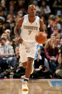 DENVER - DECEMBER 19:  Chauncey Billups #7 of the Denver Nuggets controls the ball against the Cleveland Cavaliers at the Pepsi Center on December 19, 2008 in Denver, Colorado.The Cavaliers defeated the Nuggets 105-88.  (Photo by Doug Pensinger/Getty Imag