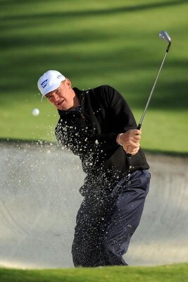 AUGUSTA, GA - APRIL 08:  Ernie Els of South Africa plays a bunker shot during a practice round prior to the 2009 Masters Tournament at Augusta National Golf Club on April 8, 2009 in Augusta, Georgia.  (Photo by Harry How/Getty Images)