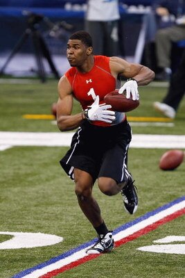 INDIANAPOLIS, IN - FEBRUARY 22:  Wide receiver Ramses Barden of Cal Poly State catches the football during the NFL Scouting Combine presented by Under Armour at Lucas Oil Stadium on February 22, 2009 in Indianapolis, Indiana. (Photo by Scott Boehm/Getty I