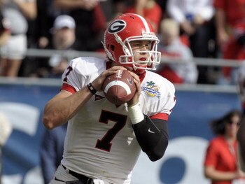 ORLANDO, FL - JANUARY 1: Quarterback Matthew Stafford #7 of the University of Georgia sets to pass against the Michigan State Spartans at the 2009 Capital One Bowl at the Citrus Bowl on January 1, 2009 in Orlando, Florida.  (Photo by Al Messerschmidt/Gett