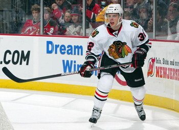 NEWARK, NJ - MARCH 17:  Kris Versteeg #32 of the Chicago Blackhawks skates against the New Jersey Devils at the Prudential Center on March 17, 2009 in Newark, New Jersey.  The Devils defeated the Blackhawks 3-2.  (Photo by Jim McIsaac/Getty Images)
