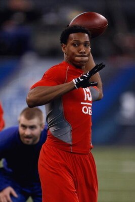 INDIANAPOLIS, IN - FEBRUARY 22:  Quarterback Pat White of West Virginia passes the football during the NFL Scouting Combine presented by Under Armour at Lucas Oil Stadium on February 22, 2009 in Indianapolis, Indiana. (Photo by Scott Boehm/Getty Images)