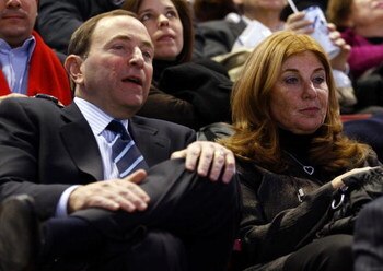 MONTREAL - JANUARY 25: Gary Bettman and Shelli Bettman attend the NHL All Star Game at Bell Centre on January 25, 2009 in Montreal.  (Photo by Phillip MacCallum/Getty Images for NHL)