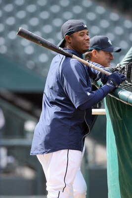 SEATTLE - APRIL 18:  Ken Griffey Jr. #24 of the Seattle Mariners warms up before the game against the Detroit Tigers on April 18, 2009 at Safeco Field in Seattle, Washington. (Photo by Otto Greule Jr/Getty Images)