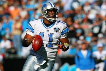 CHARLOTTE, NC - NOVEMBER 16:  Daunte Culpepper #11 of the Detroit Lions drops back to throw a pass against the Carolina Panthers at Bank of America Stadium on November 16, 2008 in Charlotte, North Carolina.  (Photo by Streeter Lecka/Getty Images)