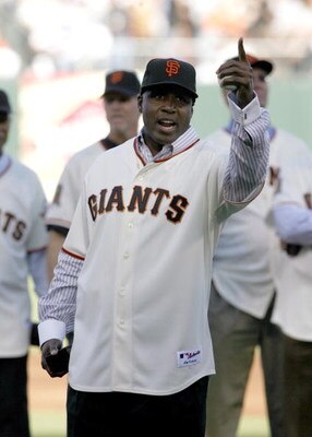SAN FRANCISCO - AUGUST 9: Barry Bonds points to fans during a San Francisco Giants 50th Anniversary celebration before the game between the Los Angeles Dodgers and San Francisco Giants at AT&T Park on August 9, 2008 in San Francisco, California. (Photo by