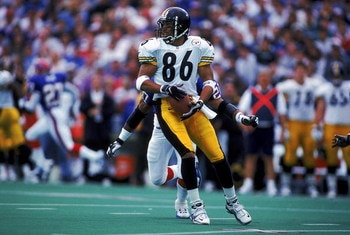 10 Oct 1999:  Hines Ward #86 of the Pittsburgh Steelers in action during the game against the Buffalo Bills at the Ralph Wilson Stadium in Orchard Park, New York. The Bills defeated the Steelers 24-21. Mandatory Credit: Rick Stewart  /Allsport