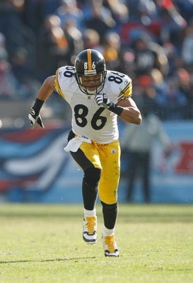 NASHVILLE, TN - DECEMBER 21:  Hines Ward #86 of the Pittsburgh Steelers runs up the field during the game against the Tennessee Titans on December 21, 2008 at LP Field in Nashville, Tennessee. (Photo by: Streeter Lecka/Getty Images)