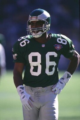 30 Oct 1994:  Fred Barnett #86 of the Philadelphia Eagles walks across the field during the Eagles 31-29 victory over the Washington Redskins at RFK stadium in Washington, D.C. Mandatory Credit: Doug Pensinger/Allsport