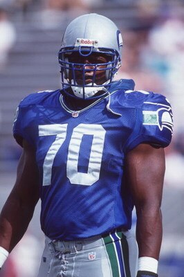 29 Oct 1995:  Michael Sinclair of the Seattle Seahawks during their 20-14 win over the Arizona Cardinals at Sun Devil Stadium in Tempe, Arizona. Mandatory Credit: Jed Jacobsohn/Allsport