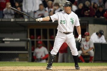 CHICAGO - SEPTEMBER 14: Jim Thome #25 of the Chicago White Sox readies at bat against the Los Angeles Angels of Anaheim on September 14, 2007 at U.S. Cellular Field in Chicago, Illinois. (Photo by Jonathan Daniel/Getty Images)