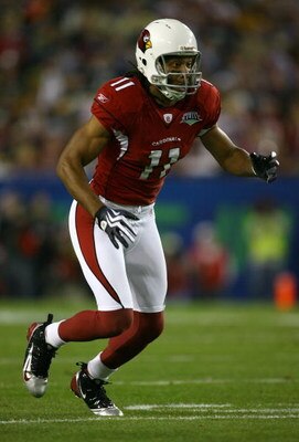 TAMPA, FL - FEBRUARY 01:  Larry Fitzgerald #11 of the Arizona Cardinals runs a pass patern against the Pittsburgh Steelers during Super Bowl XLIII on February 1, 2009 at Raymond James Stadium in Tampa, Florida.  (Photo by Jamie Squire/Getty Images)