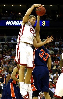 KANSAS CITY, MO - MARCH 19:  Blake Griffin #23 of the Oklahoma Sooners rebounds the loose ball in the first half against the Morgan State Golden Bears during the first round of the NCAA Division I Men's Basketball Tournament at the Sprint Center on March 