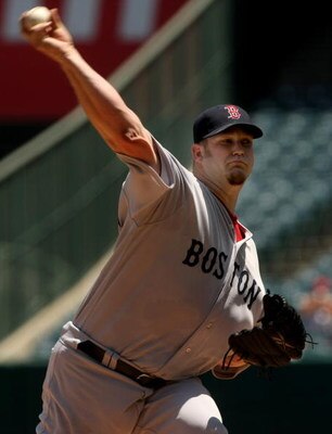 ANAHEIM, CA - MAY 14:  Pitcher Brad Penny #36 of the Boston Red Sox throws a pitch against the Los Angeles Angels of Anaheim on May 14, 2009 at Angel Stadium in Anaheim, California.  (Photo by Stephen Dunn/Getty Images)