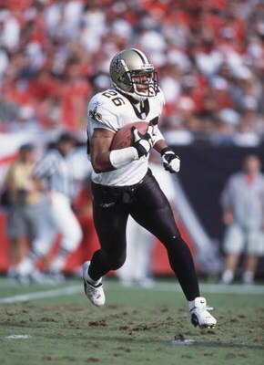 23 Dec 2001:  Running back Deuce McAllister #26 of the New Orleans Saints runs with the ball during the NFL game against the Tampa Bay Buccaneers at Raymond James Stadium in Tampa Bay, Florida. The Buccaneers defeated the Saints 48-21.  \ \ Mandatory Cred