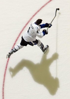 NEWARK, NJ - NOVEMBER 05: Vincent Lecavalier #4 of the Tampa Bay Lightning warms up against the New Jersey Devils at the Prudential Center on November 5, 2008 in Newark, New Jersey.The Devils defeated the Lightning 4-3 after a shootout. (Photo by Jim McIs
