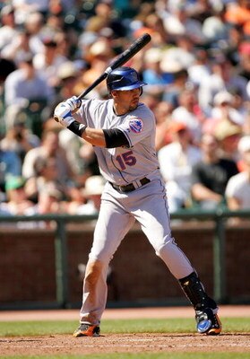 SAN FRANCISCO - MAY 16:  Carlos Beltran #15 of the New York Mets bats against the San Francisco Giants at AT&T Park on May 16, 2009 in San Francisco, California.  The Mets won 9-6.  (Photo by Ezra Shaw/Getty Images)