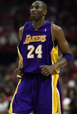 HOUSTON - MAY 14:  Guard Kobe Bryant #24 of the Los Angeles Lakers in Game Six of the Western Conference Semifinals during the 2009 NBA Playoffs at Toyota Center on May 14, 2009 in Houston, Texas. NOTE TO USER: User expressly acknowledges and agrees that,