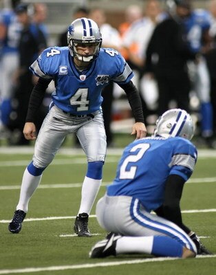 DETROIT - DECEMBER 07:  Kicker Jason Hanson #4 of the Detroit Lions lines up a kick during the NFL game against the Minnesoa Vikings at Ford Field on December 7, 2008 in Detroit, Michigan. The Vikings defeated the Lions 20-16.  (Photo by Christian Peterse