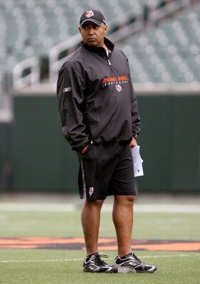 CINCINNATI, OH - MAY 1:  Head coach Marvin Lewis of the Cincinnati Bengals watches practice during rookie minicamp at Paul Brown Stadium on May 1, 2009 in Cincinnati, Ohio.  (Photo by Mark Lyons/Getty Images)