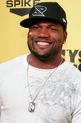 STUDIO CITY, CA - JUNE 09:  UFC Light Heavyweight Mixed Martial Arts Champion Quinton 'Rampage' Jackson arrives to the taping of Spike TV's First Annual 'Guys Choice' at Radford Studios on June 9, 2007 in Studio City, California.  Spike TV's ?Guys Choice?