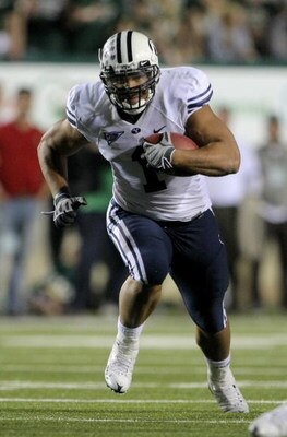 FORT COLLINS, CO - NOVEMBER 01:  Fui Vakapuna #1 of the Brigham Young Cougars rushes against the Colorado State Rams at Sonny Lubick Field at Hughes Stadium on November 1, 2008 in Fort Collins, Colorado. BYU defeated CSU 45-42.  (Photo by Doug Pensinger/G