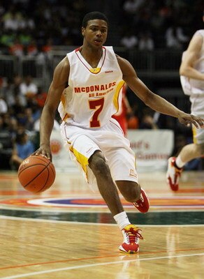 CORAL GABLES, FL - APRIL 01:  Dexter Strickland #7 of the East Team brings the ball into the front-court while taking on the West Team in the 2009 McDonald's All American Men's High School Basketball Game at BankUnited Center on April 1, 2009 in Coral Gab