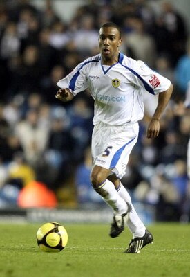 LEEDS, UNITED KINGDOM - NOVEMBER 7:  Fabian Delph of Leeds United runs with the ball during the F.A Cup ,sponsored by e.on, First Round Match between Leeds United and Northampton Town at Elland Road on November 7, 2008 in Leeds, England. (Photo by Pete No