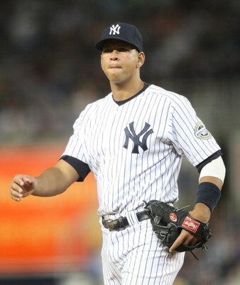 NEW YORK - MAY 21:  Alex Rodriguez #13 of the New York Yankees in the field against the Baltimore Orioles on May 21, 2009 at Yankee Stadium in the Bronx borough of New York City.  (Photo by Nick Laham/Getty Images)